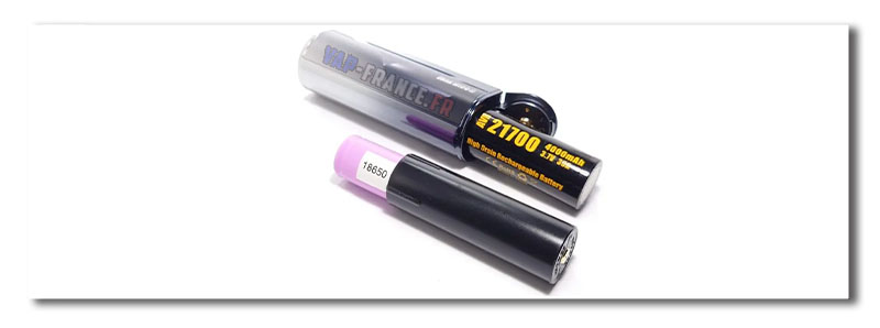 cigarette-electronique-batterie-drag-M100S-trappe-accu-voopoo-vap-france
